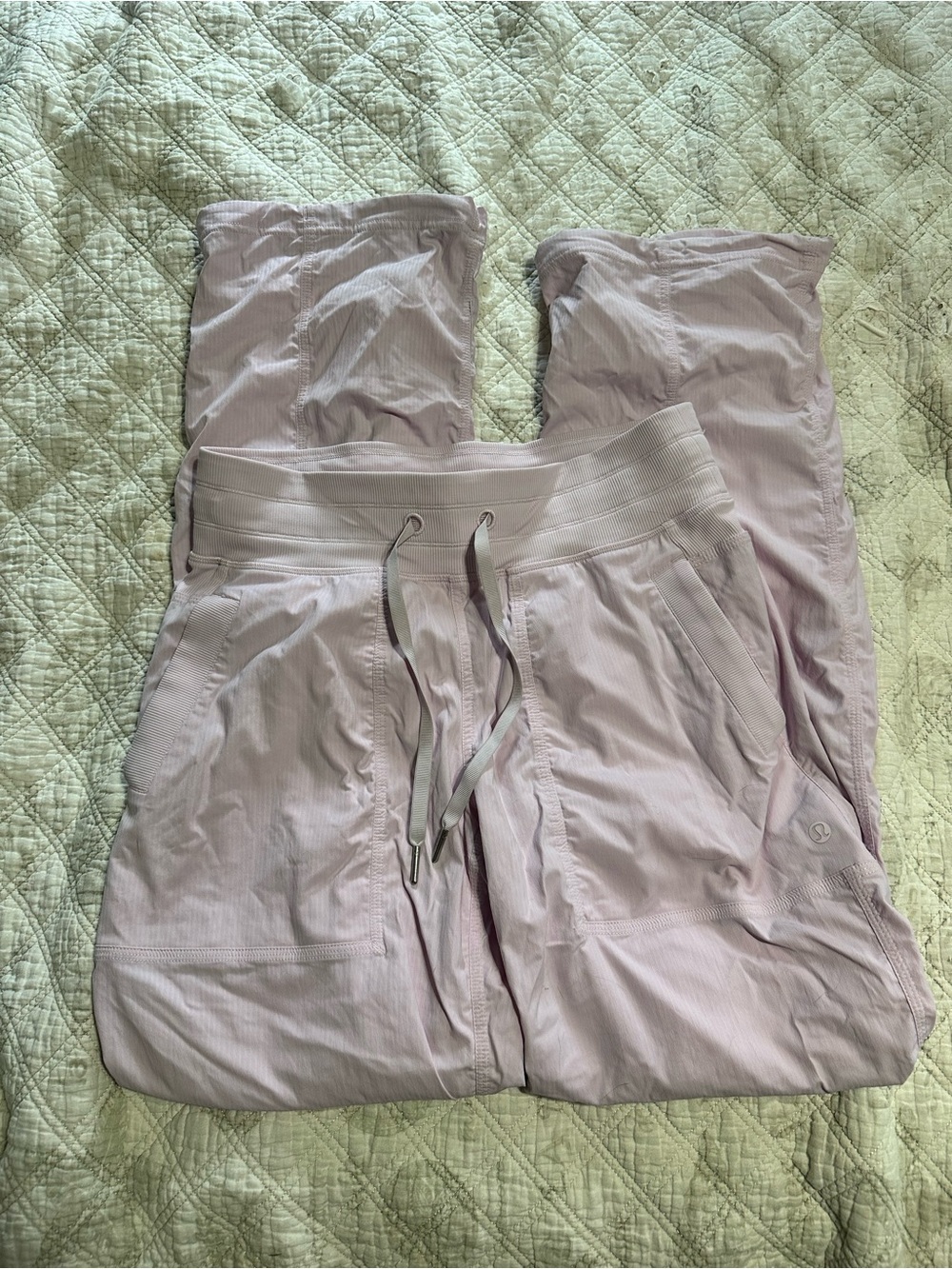 Lululemon Light pink adjustable pants size 6